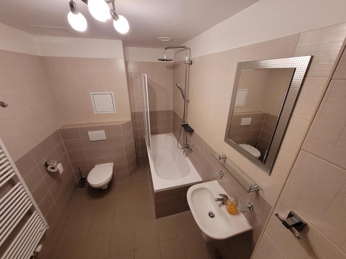 Apartment Svahova Karlovy Vary Ngoại thất bức ảnh